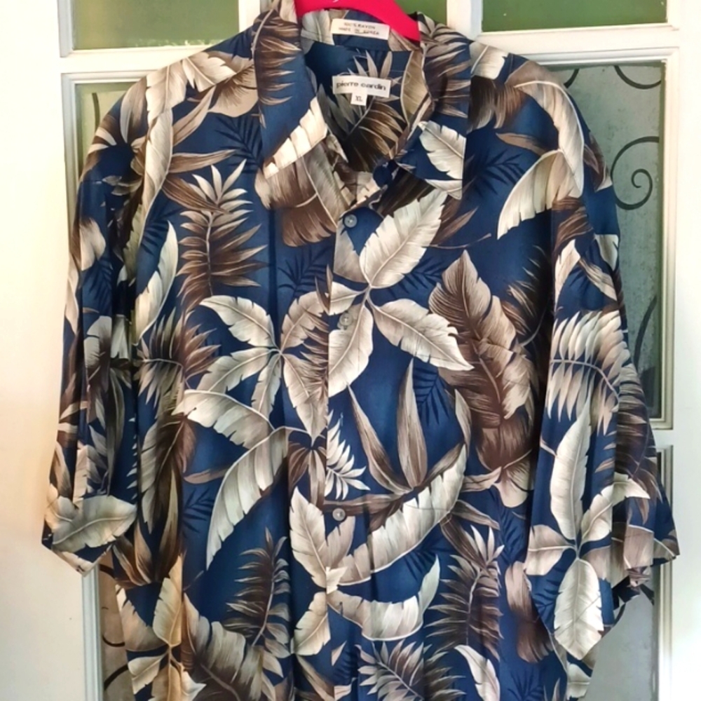 Pierre Cardin tropical shirt men's size xlarge